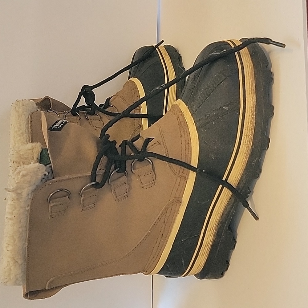 Ozark Trail  Thinsulate Boots